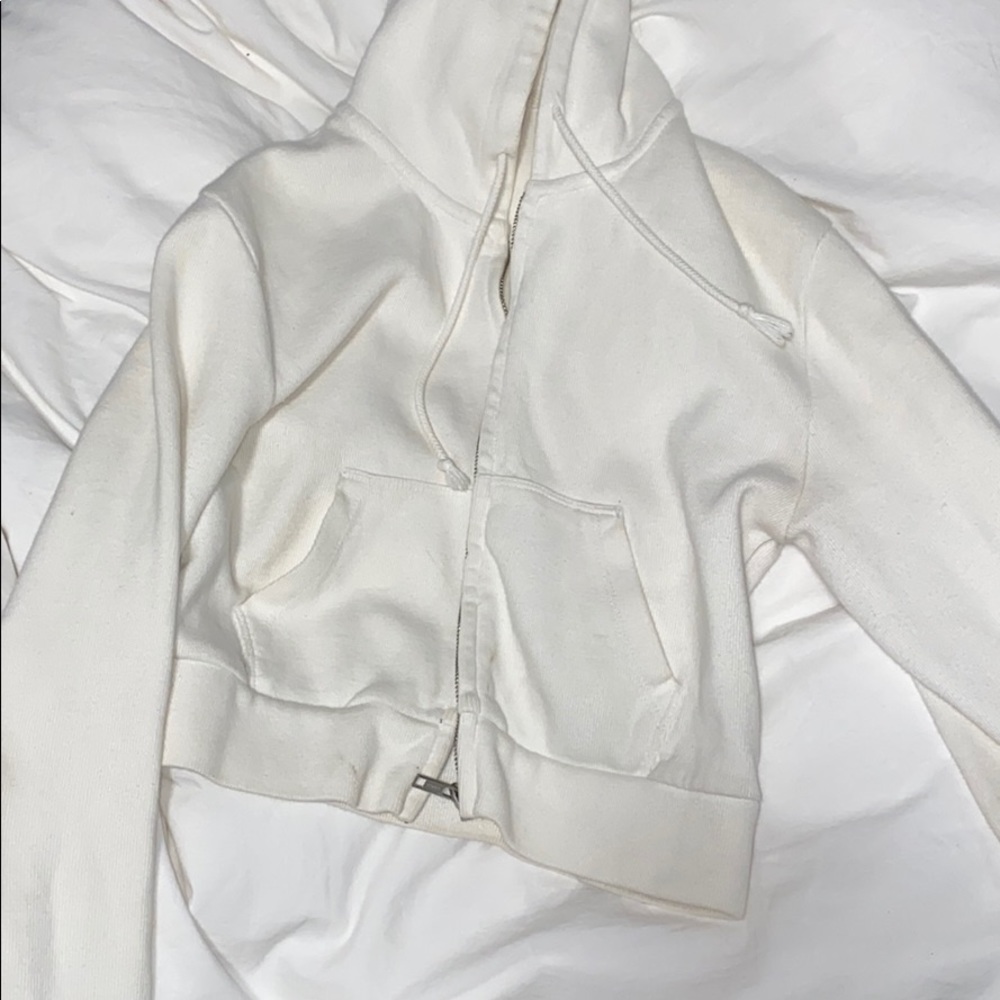 Brandy Melville cropped zip up